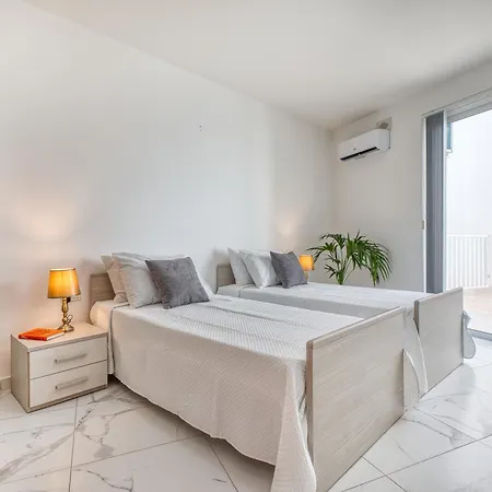 New! Sant Anna Residences, M1 By Sf Homes Apartmán *