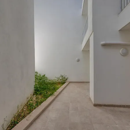 New! Sant Anna Residences, M1 By Sf Homes Apartmán